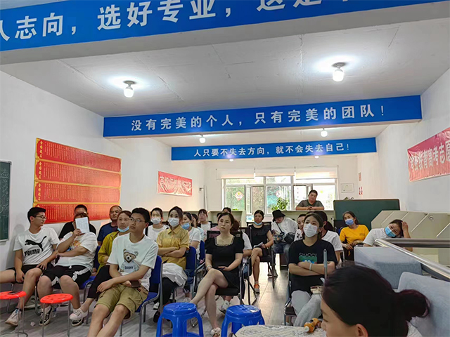 1689910956487202.jpg 學校(xiào)展示